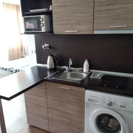 Plaza 1 Floor Apartment Burgas