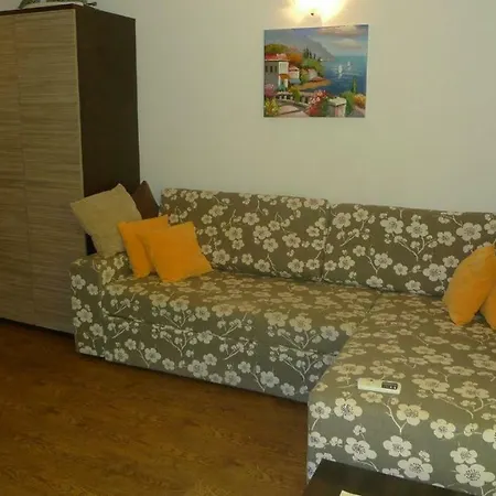 아파트 Plaza 1 Floor